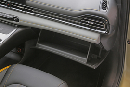 2021款广汽传祺影豹