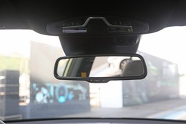 2021款广汽传祺影豹