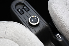 2021款五菱宏光MINI