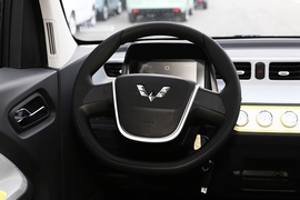 2021款五菱宏光MINI
