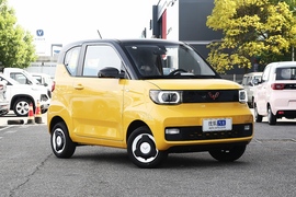 2021款五菱宏光MINI