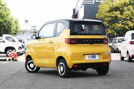 2021款五菱宏光MINI