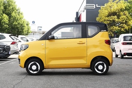 2021款五菱宏光MINI
