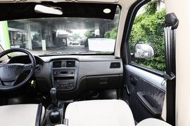 2021款五菱荣光S