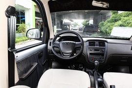 2021款五菱荣光S