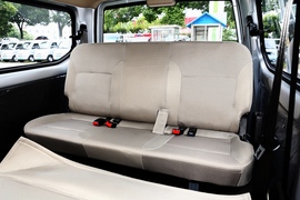 2021款五菱荣光S