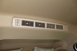 2021款五菱荣光S