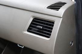 2021款五菱荣光S