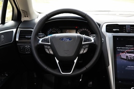 2020款福特蒙迪欧