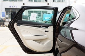 2021款别克君越Avenir