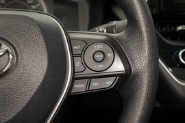 2021款丰田卡罗拉