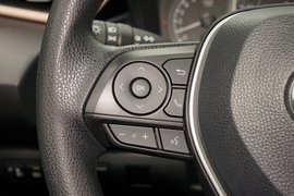 2021款丰田卡罗拉