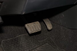 2021款丰田卡罗拉