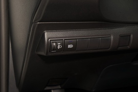 2021款丰田卡罗拉