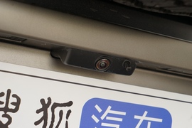 2021款路虎卫士