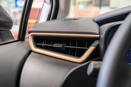 2021款广汽丰田凌尚