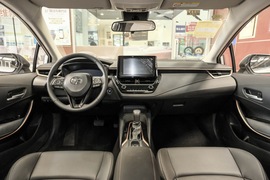 2021款广汽丰田凌尚