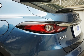 2021款马自达CX-4
