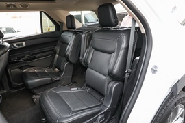 2020款福特探险者EcoBoost