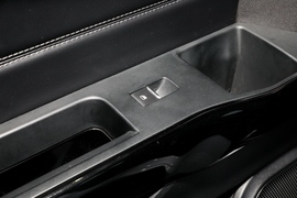 2020款福特探险者EcoBoost