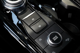 2020款福特探险者EcoBoost