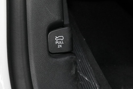 2020款福特探险者EcoBoost