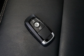 2020款福特探险者EcoBoost