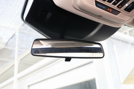 2020款福特探险者EcoBoost