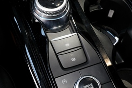 2020款福特探险者EcoBoost