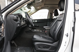 2020款福特探险者EcoBoost
