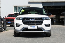 2020款福特探险者EcoBoost