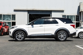2020款福特探险者EcoBoost
