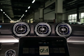2022款奔驰C260