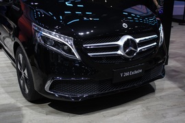 奔驰V260