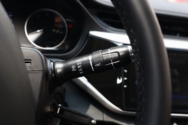 2021款奇瑞艾瑞泽5