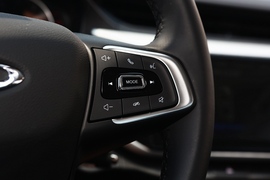 2021款奇瑞艾瑞泽5