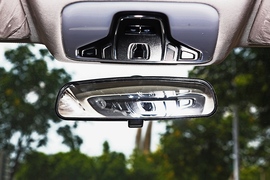 2021款奇瑞艾瑞泽5