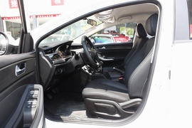 2021款奇瑞艾瑞泽5