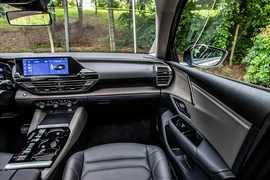 2021款雪铁龙凡尔赛C5