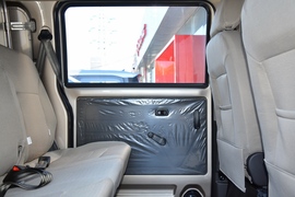 2021款五菱荣光S