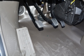 2021款五菱荣光S