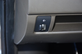 2021款五菱荣光S