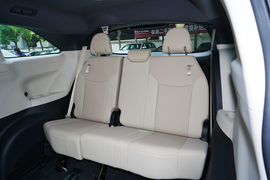 2021款丰田赛那SIENNA