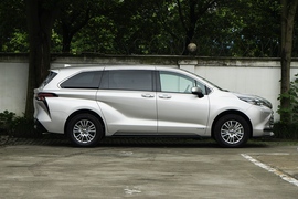 2021款丰田赛那SIENNA