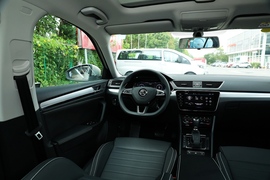 2021款斯柯达速派