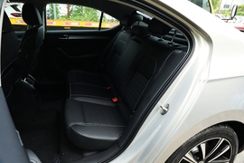 2021款斯柯达速派