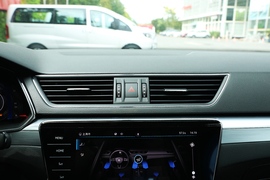 2021款斯柯达速派