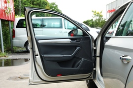 2021款斯柯达速派