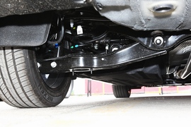 2021款起亚K5凯酷