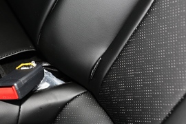 2021款起亚K5凯酷